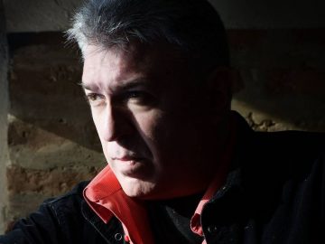 Zoran Petrović autor